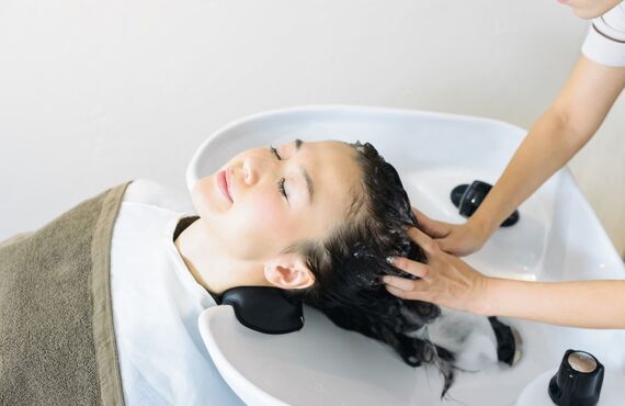 ヘッドスパが自慢de春日井で理想の髪型を手に入れる | 春日井密着の美容院・U hair sakashita